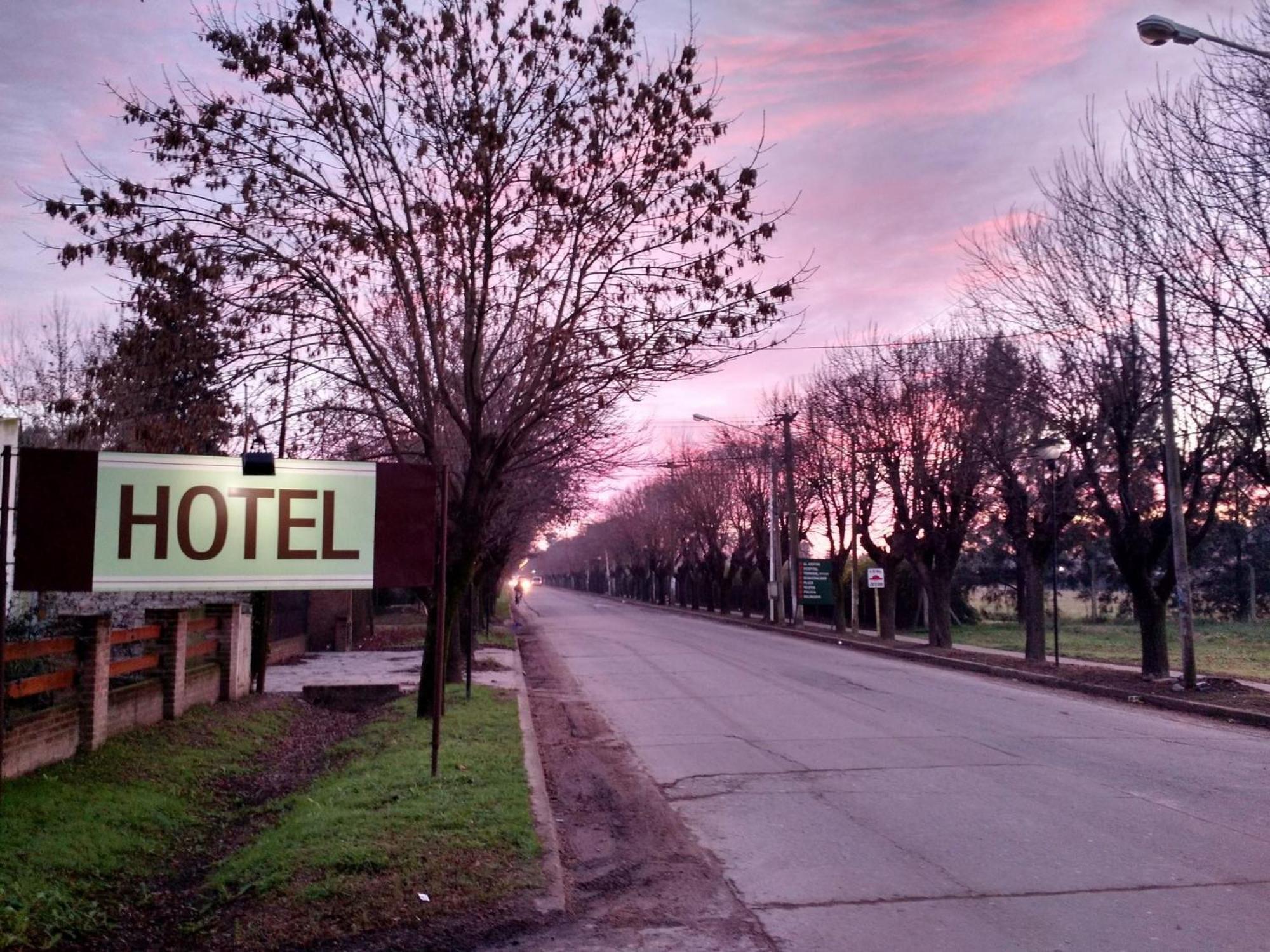 Hotel Carmen De Areco Zewnętrze zdjęcie