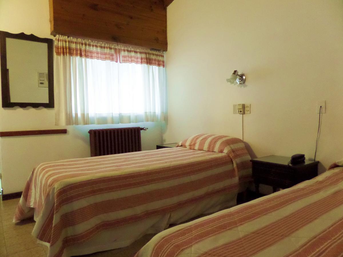 Hotel Carmen De Areco Zewnętrze zdjęcie