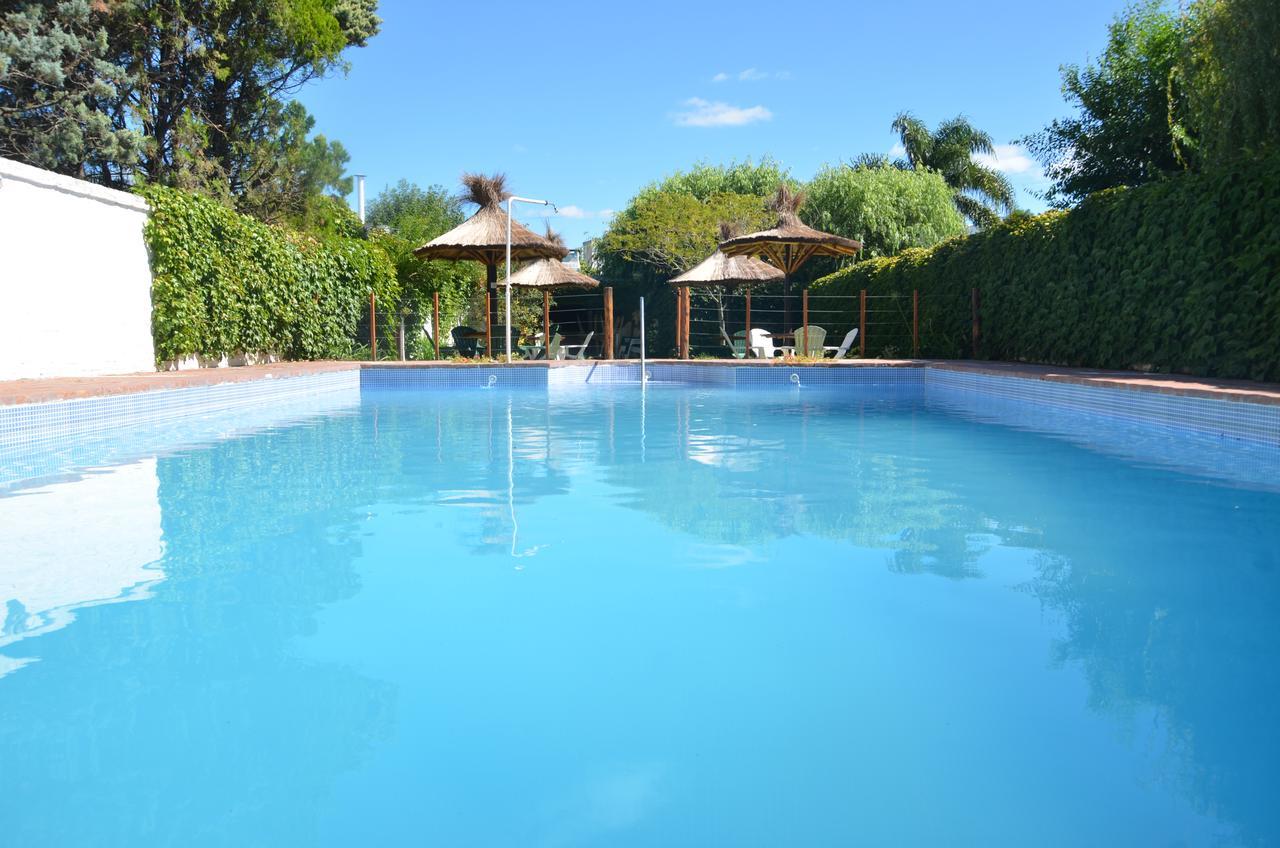 Hotel Carmen De Areco Zewnętrze zdjęcie